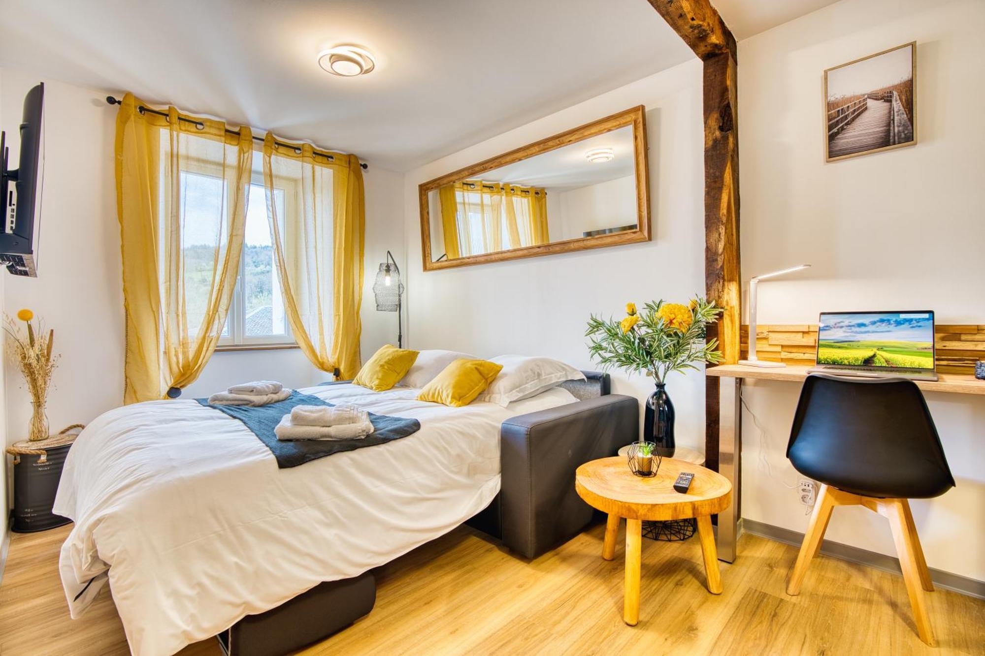 Les Hourtous Netflix Wi-Fi Fibre Terasse 4 Pers Apartment Banassac ภายนอก รูปภาพ