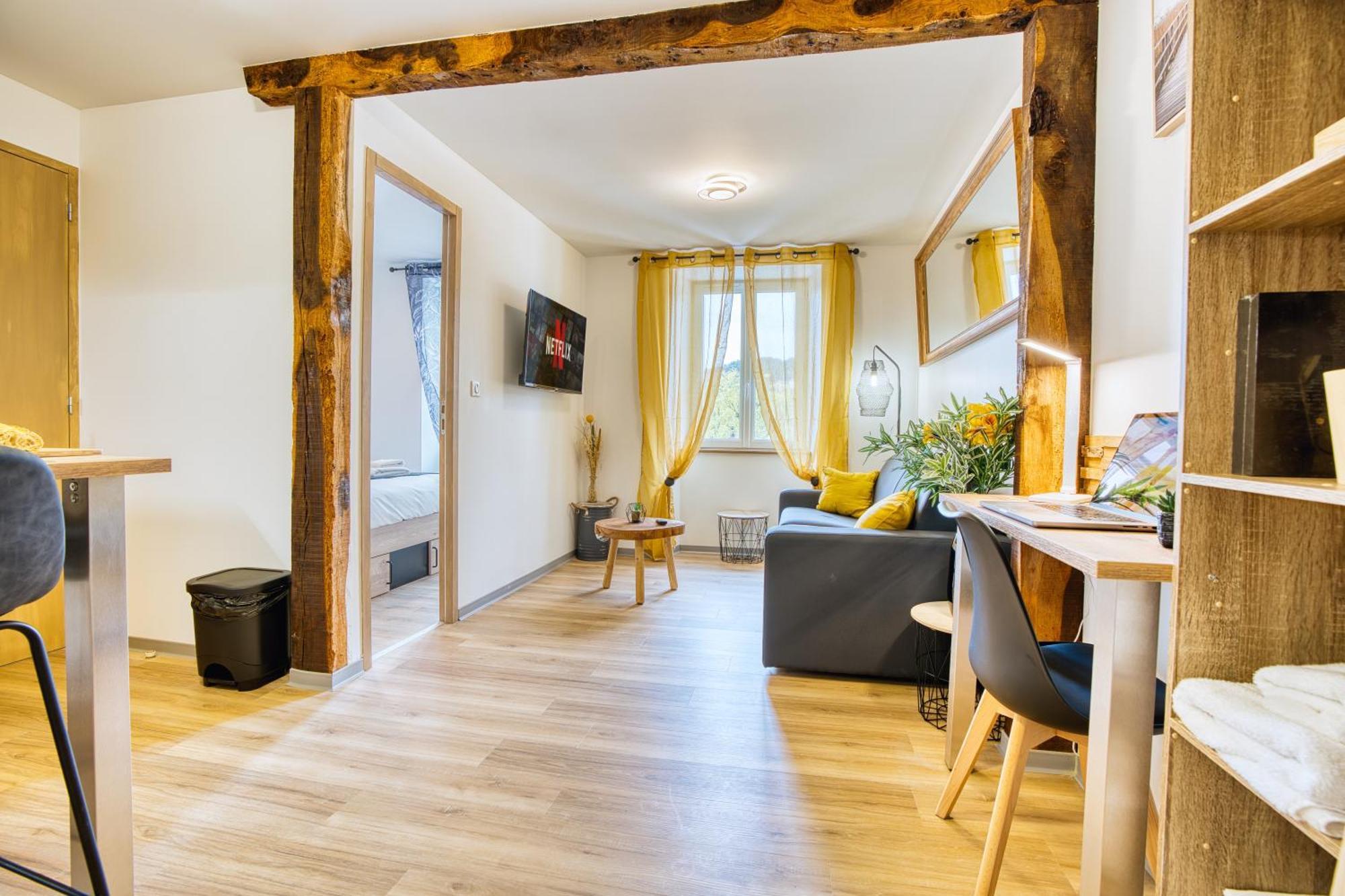 Les Hourtous Netflix Wi-Fi Fibre Terasse 4 Pers Apartment Banassac ภายนอก รูปภาพ